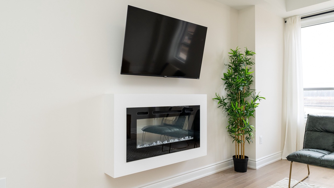 Photo of Livingroom in Oakville