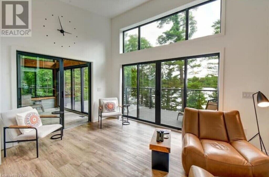 Photo of Livingroom in North Kawartha