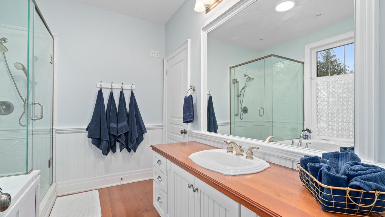 Photo of Bathroom in Grey Highlands