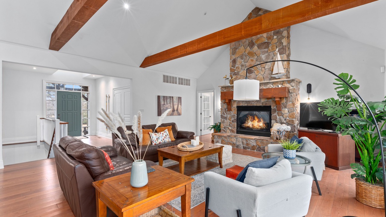 Photo of Livingroom in Grey Highlands