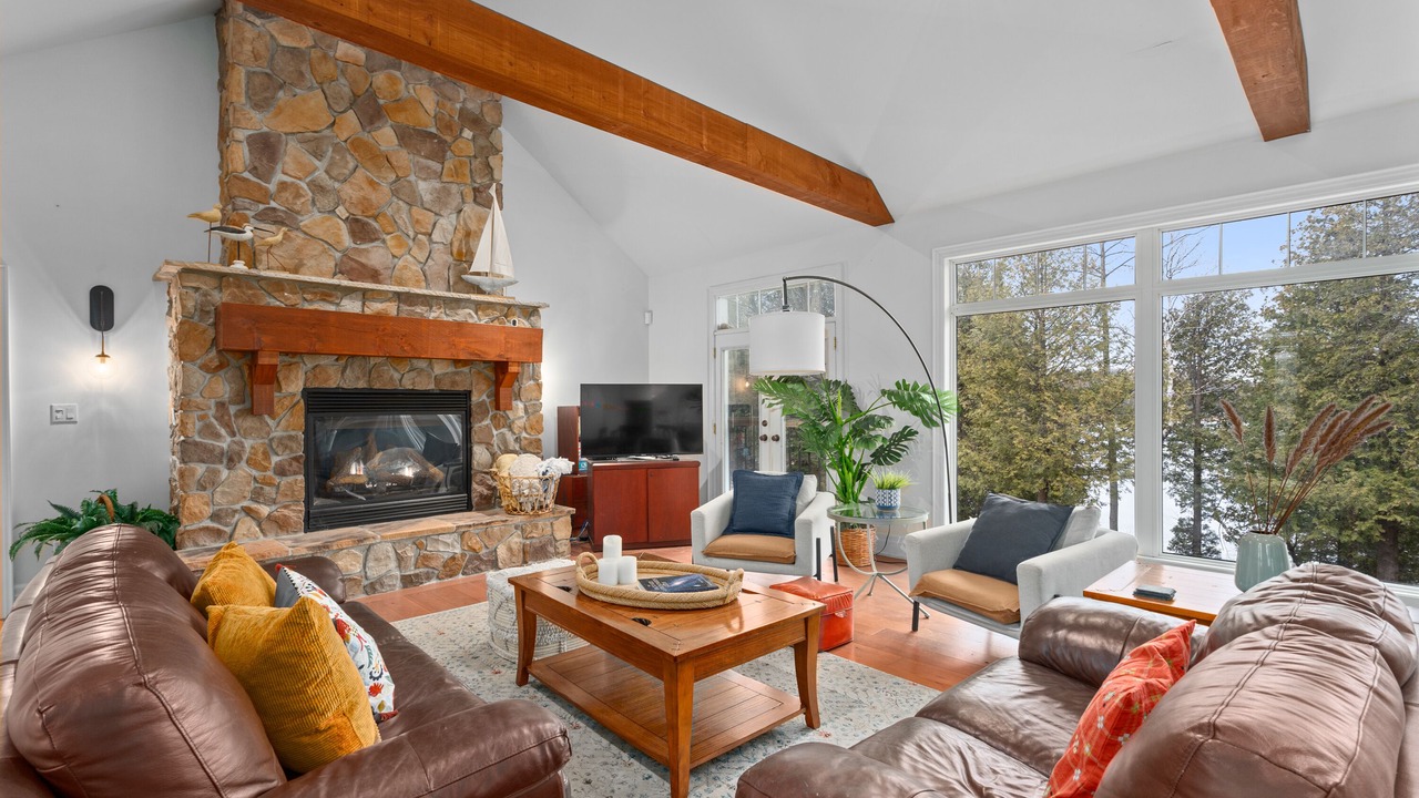 Photo of Livingroom in Grey Highlands