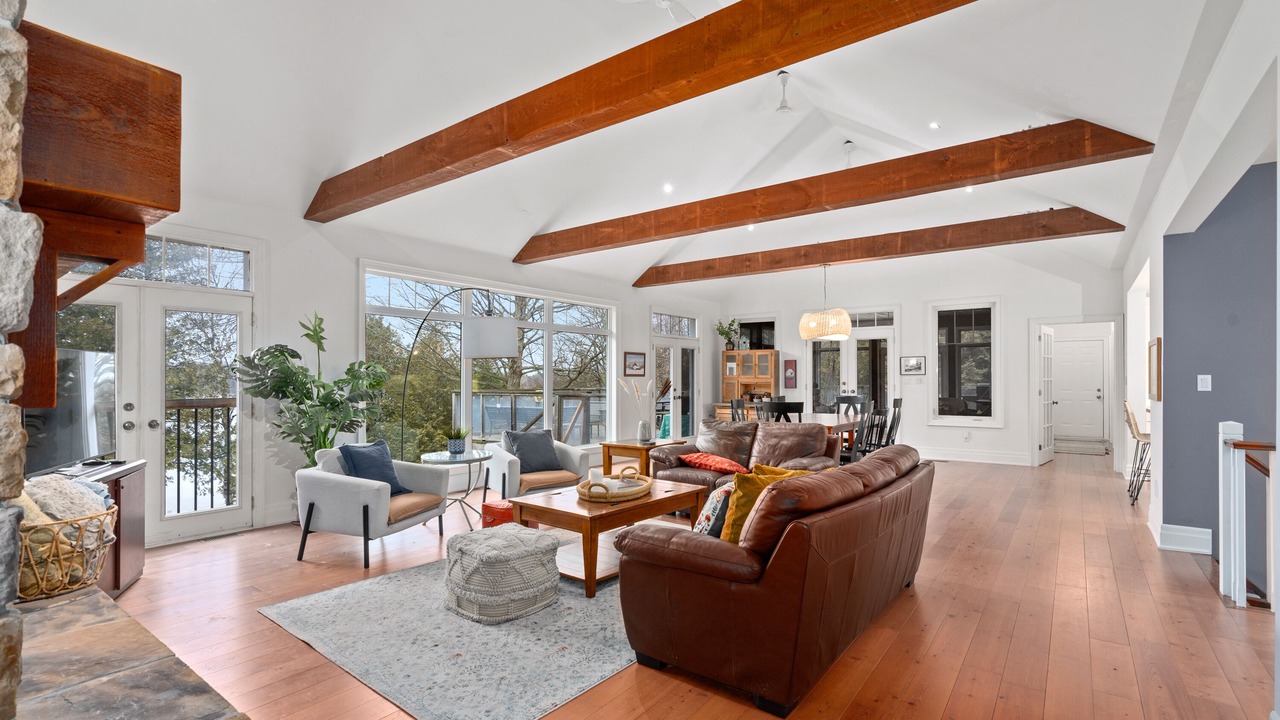 Photo of Livingroom in Grey Highlands