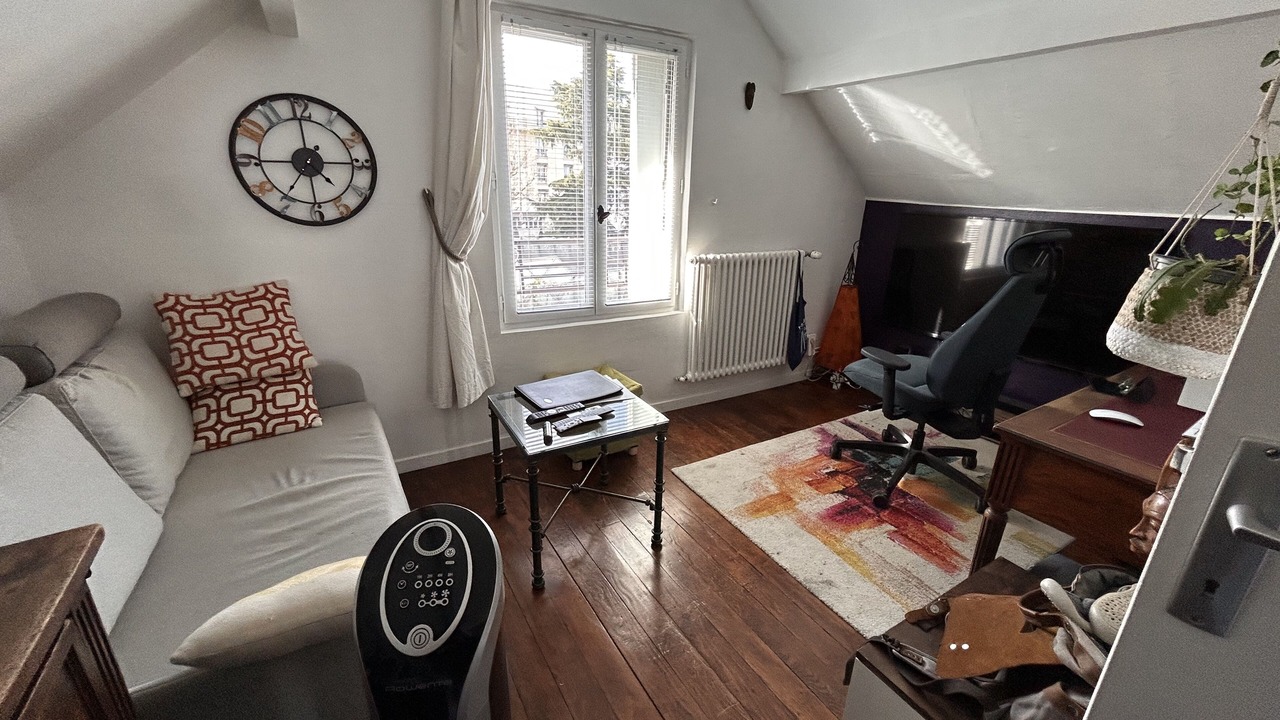 Photo of Livingroom in Sevres
