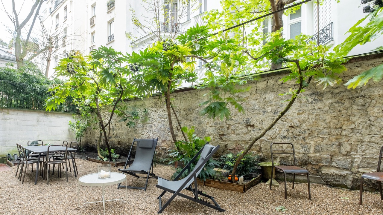 Photo of Outdoor in Batignolles