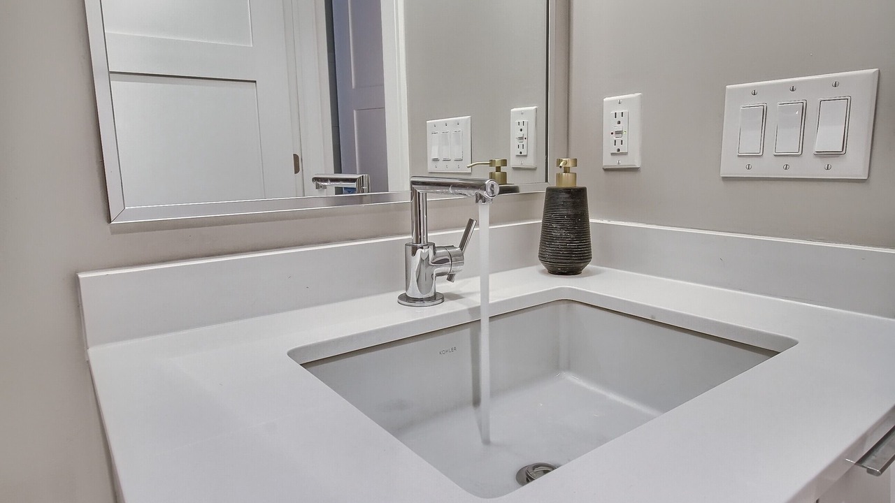 Photo of Bathroom in Bloor-Yorkville