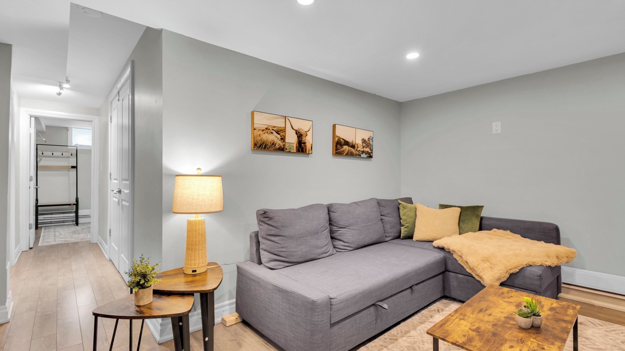 Photo of Livingroom in Lisgar
