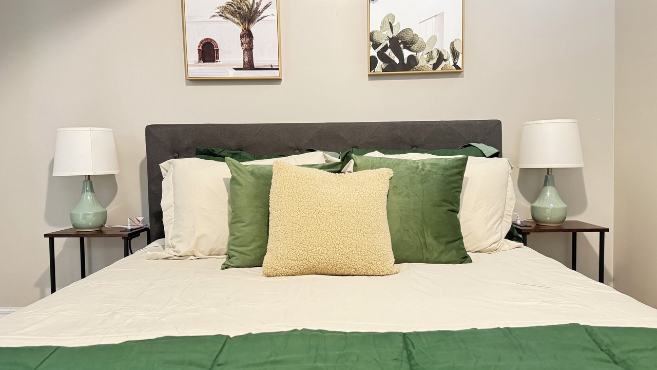 Photo of Bedroom in Lisgar