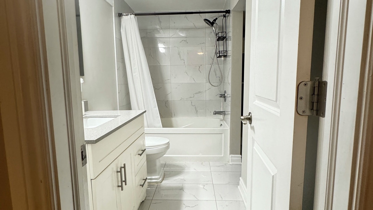 Photo of Bathroom in Lisgar