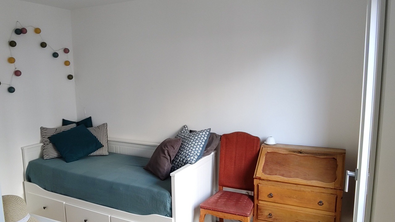 Photo of Bedroom in Les Puces de Saint-Ouen