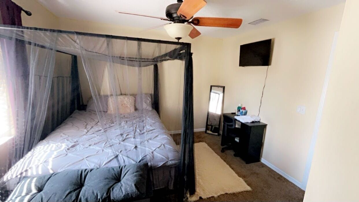 Photo of Bedroom in Riverview