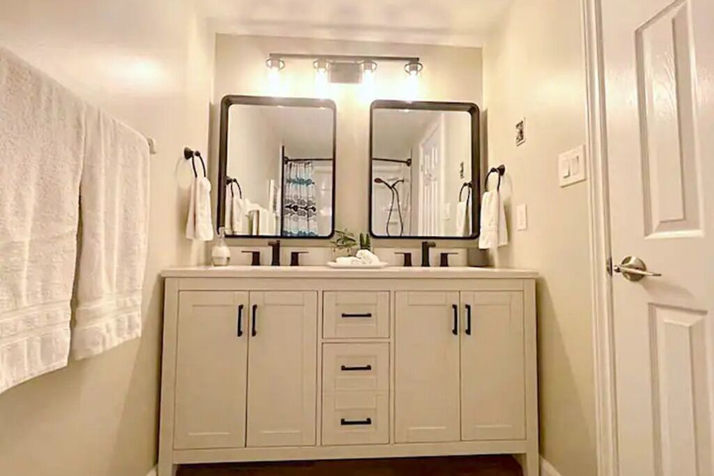 Photo of Bathroom in Craigleith