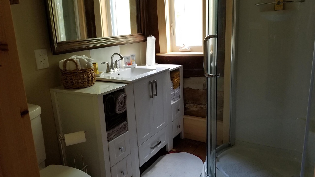 Photo of Bathroom in Georgian Bluffs