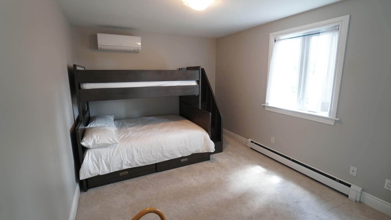 Photo of Bedroom in Brights Grove
