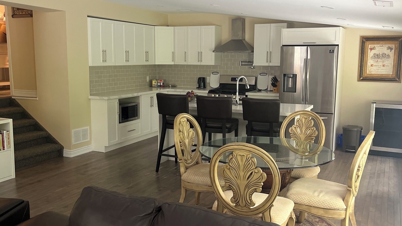 Photo of Livingroom in New Tecumseth