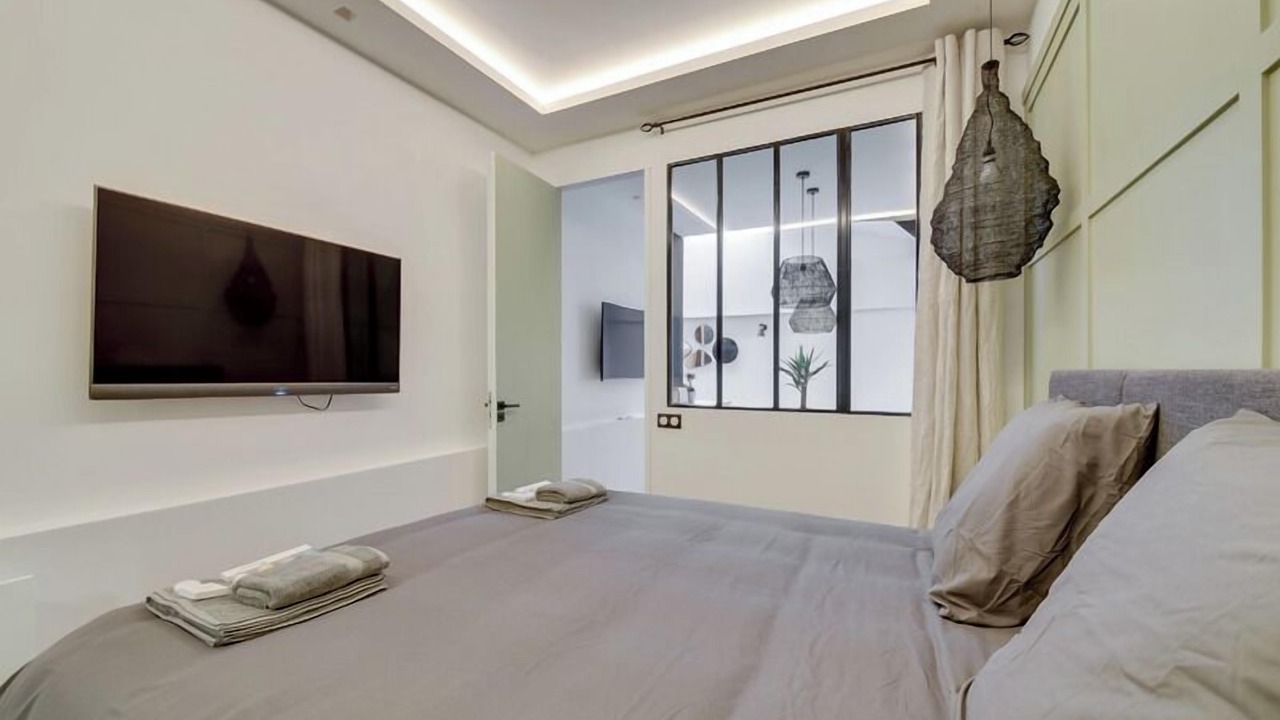 Photo of Bedroom in Saint-Germain-l'Auxerrois