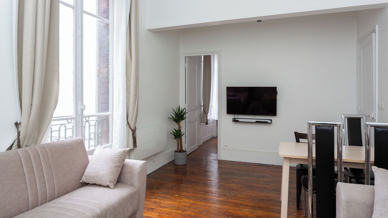 Photo of Livingroom in Quartier de la Chapelle