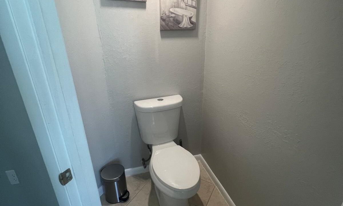 Photo of Bathroom in Lakeland Highlands