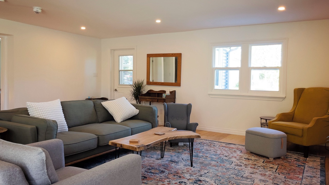 Photo of Livingroom in Picton