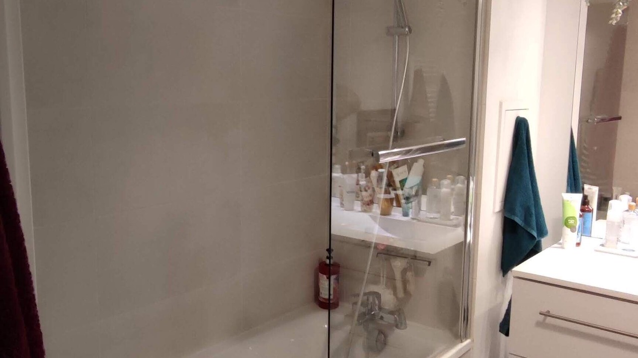 Photo of Bathroom in Saint-Ouen