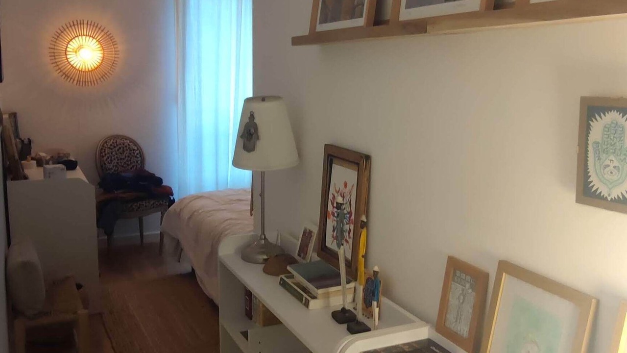 Photo of Bedroom in Saint-Ouen