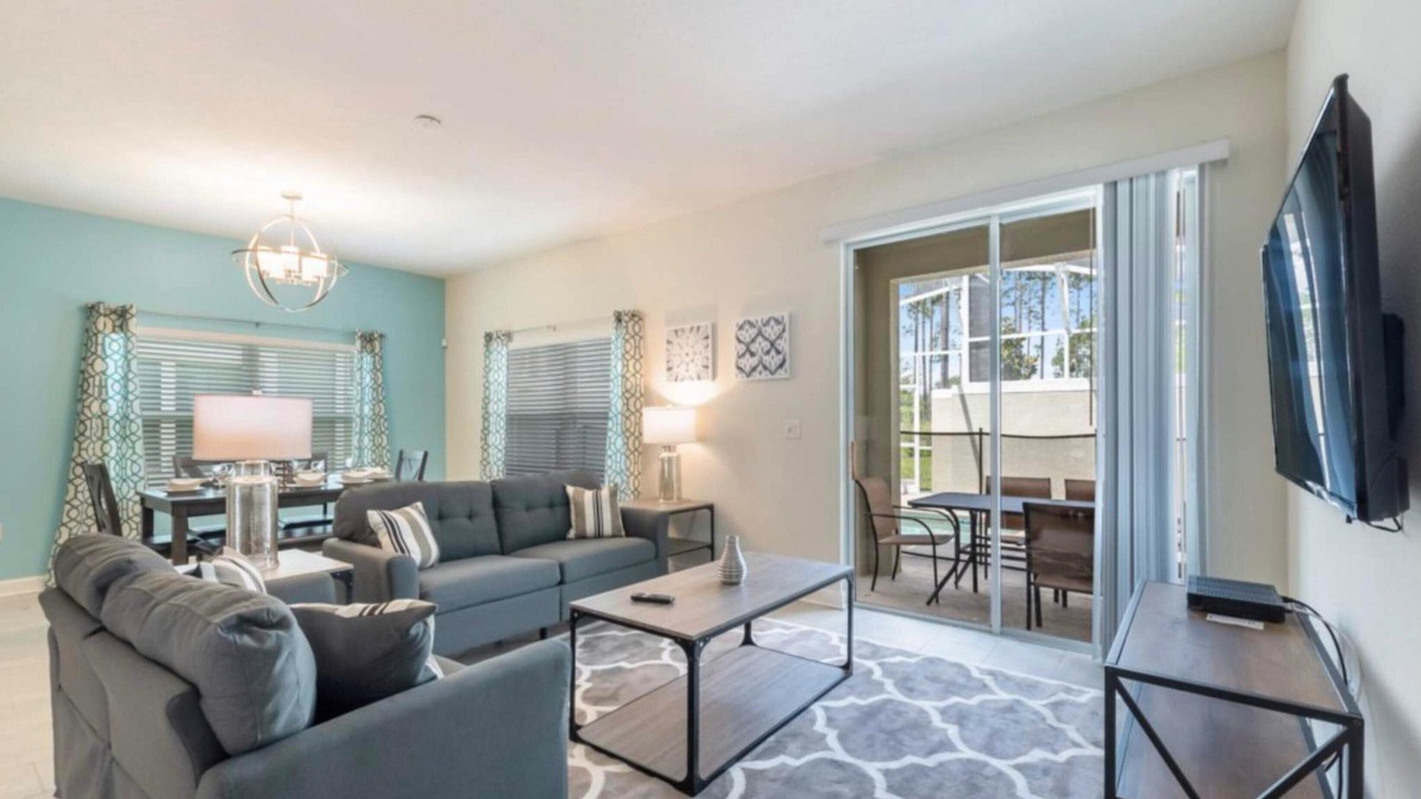Photo of Livingroom in Four Corners