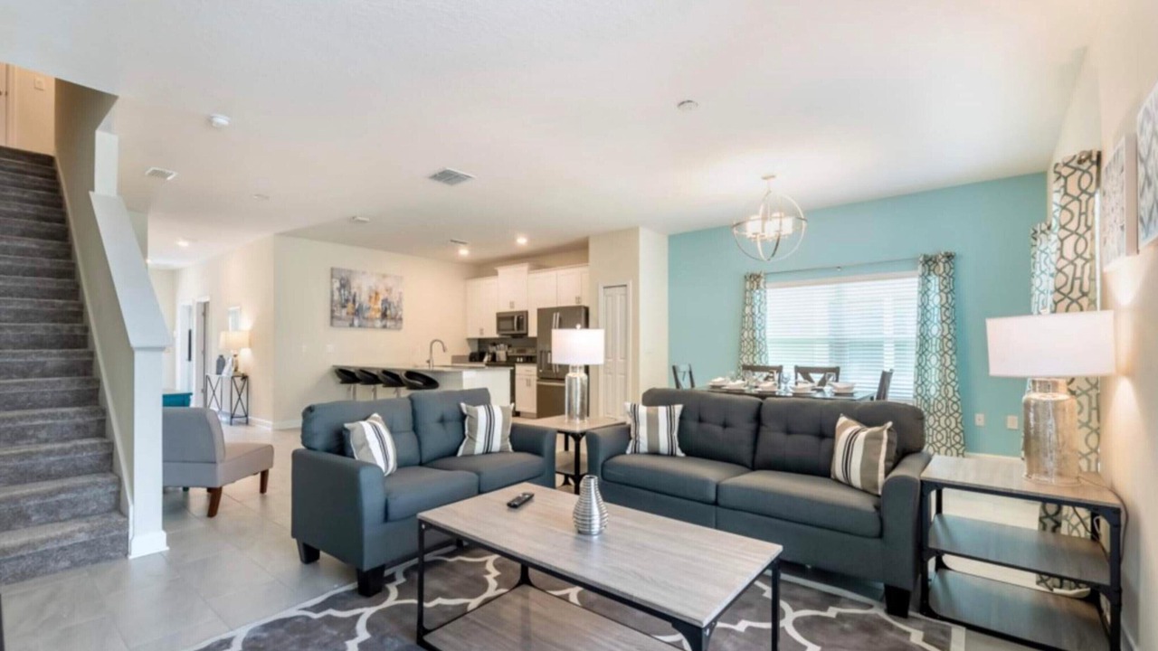Photo of Livingroom in Four Corners