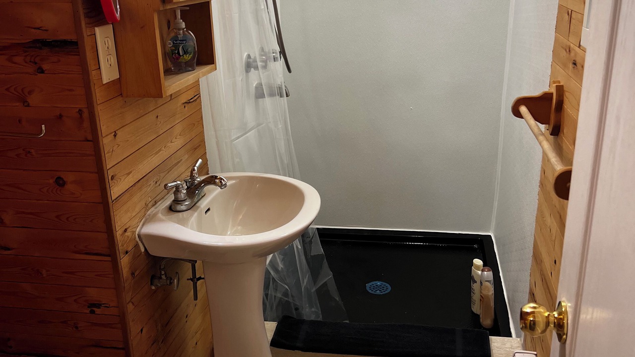 Photo of Bathroom in Clearview