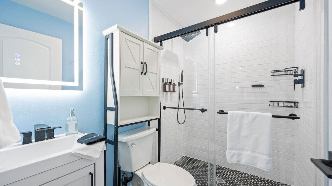 Photo of Bathroom in Cocoa Beach