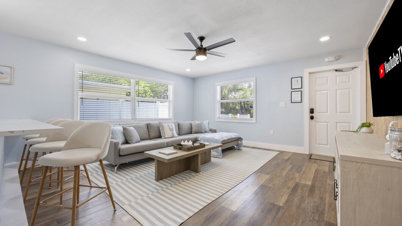 Photo of Livingroom in Cocoa Beach