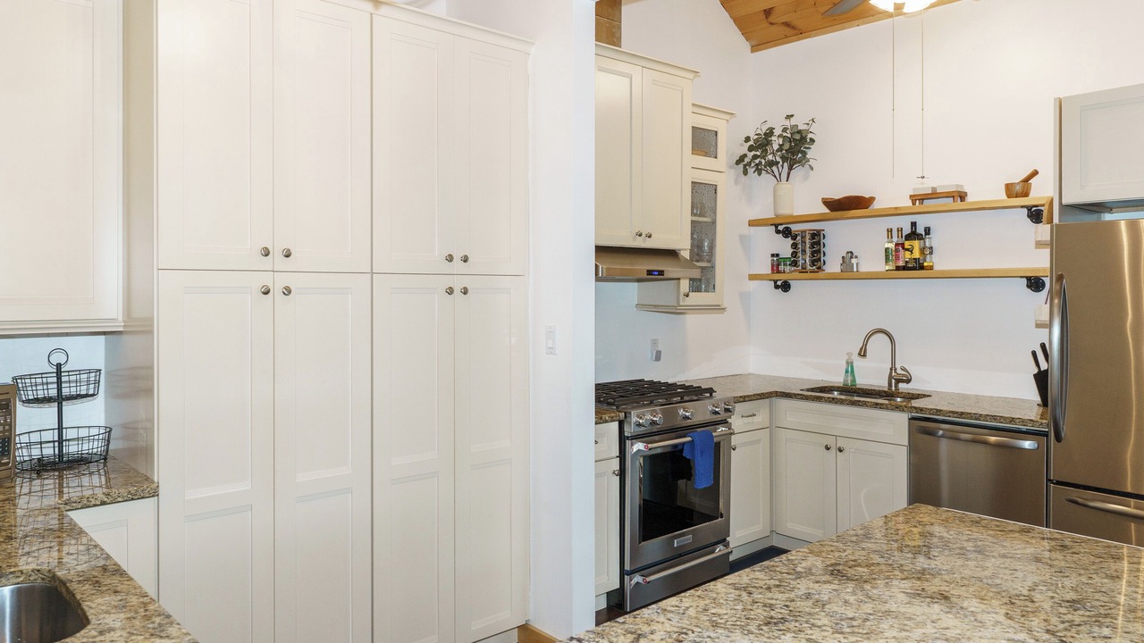 Photo of Kitchen in Port Carling