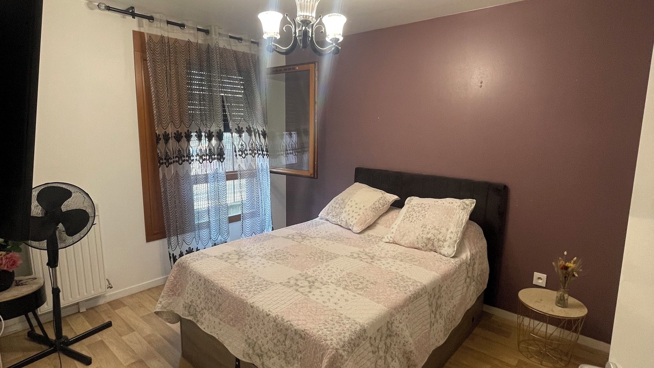 Photo of Bedroom in Aubervilliers