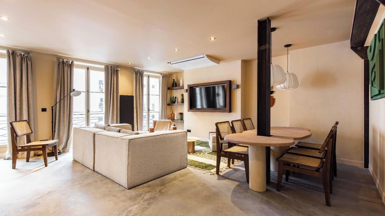 Photo of Livingroom in Paris City Center