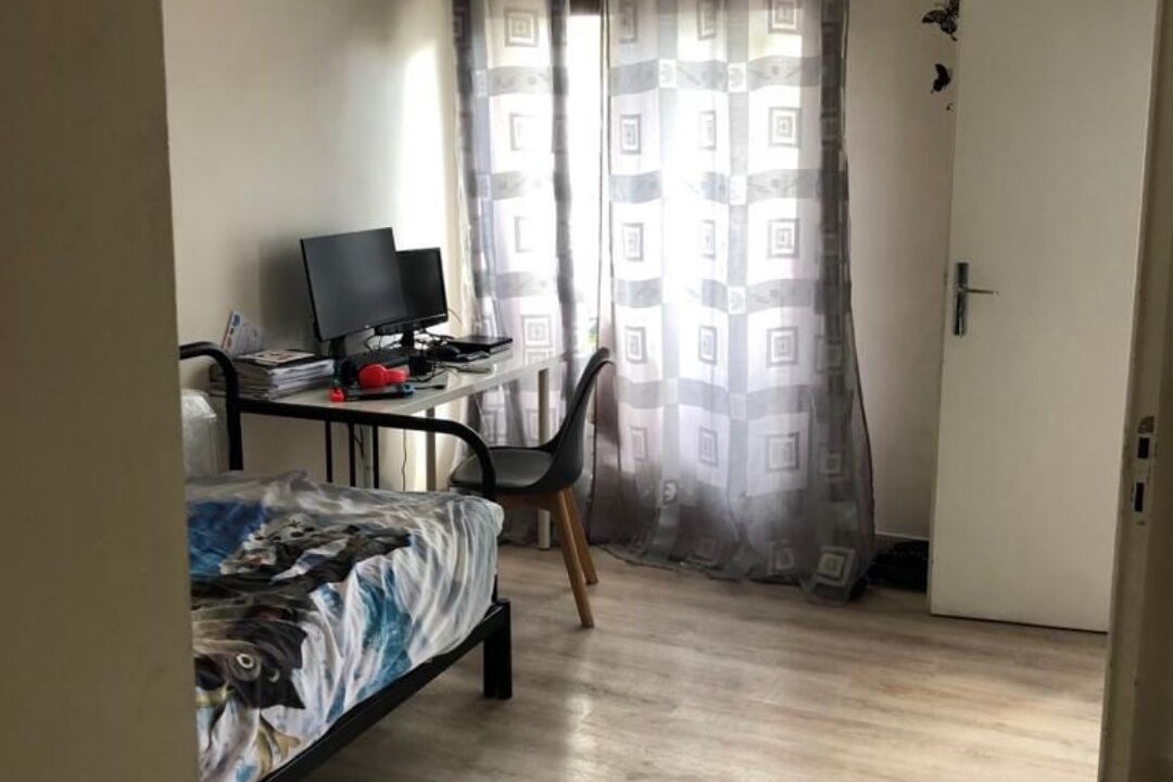 Photo of Bedroom in Epinay-sur-Seine