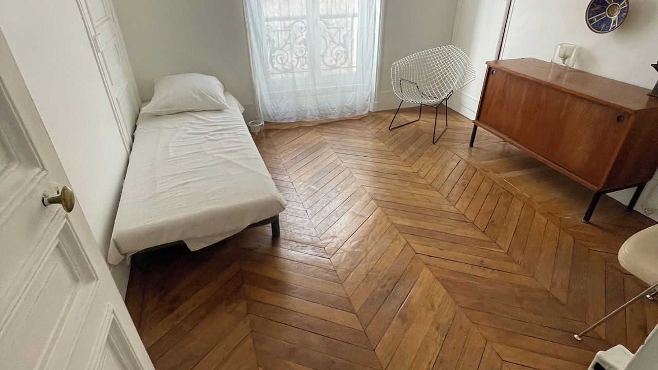 Photo of Bedroom in Hopital Saint-Louis