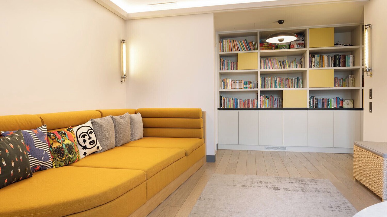 Photo of Livingroom in 12th Arrondissement