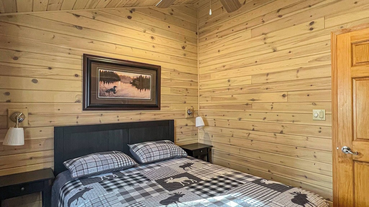 Photo of Bedroom in Magnetawan