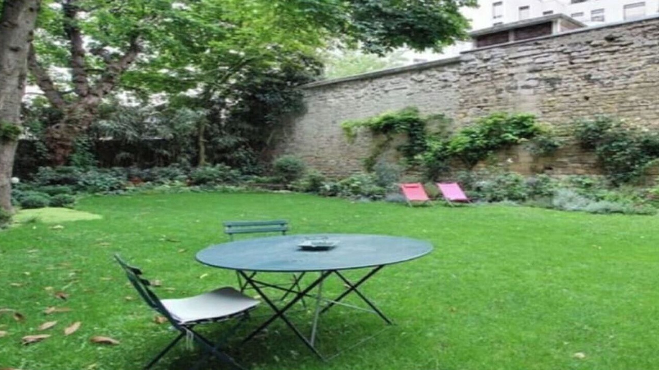 Photo of Outdoor in Val-de-Grace