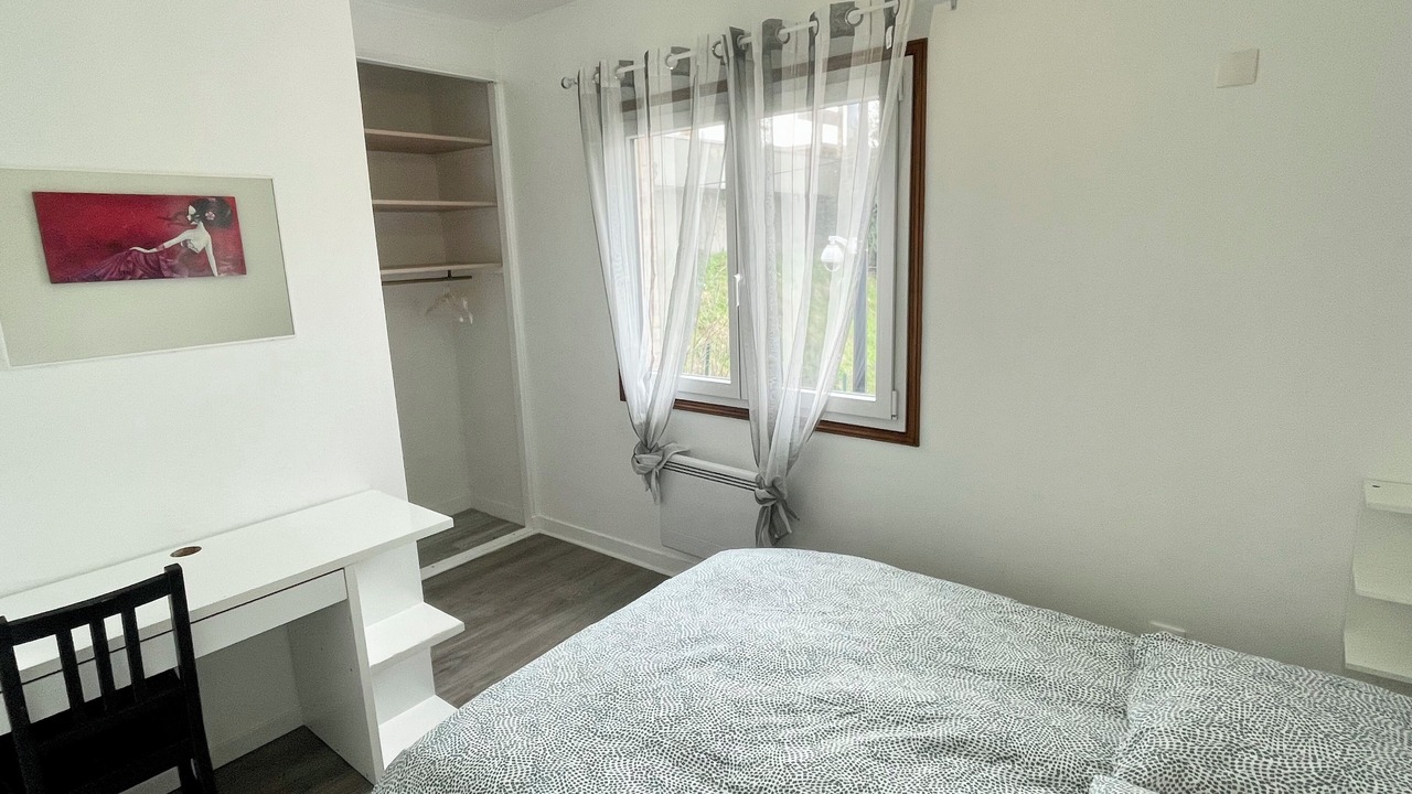 Photo of Bedroom in Saint-Maur Creteil