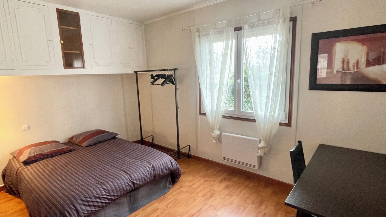 Photo of Bedroom in Saint-Maur Creteil