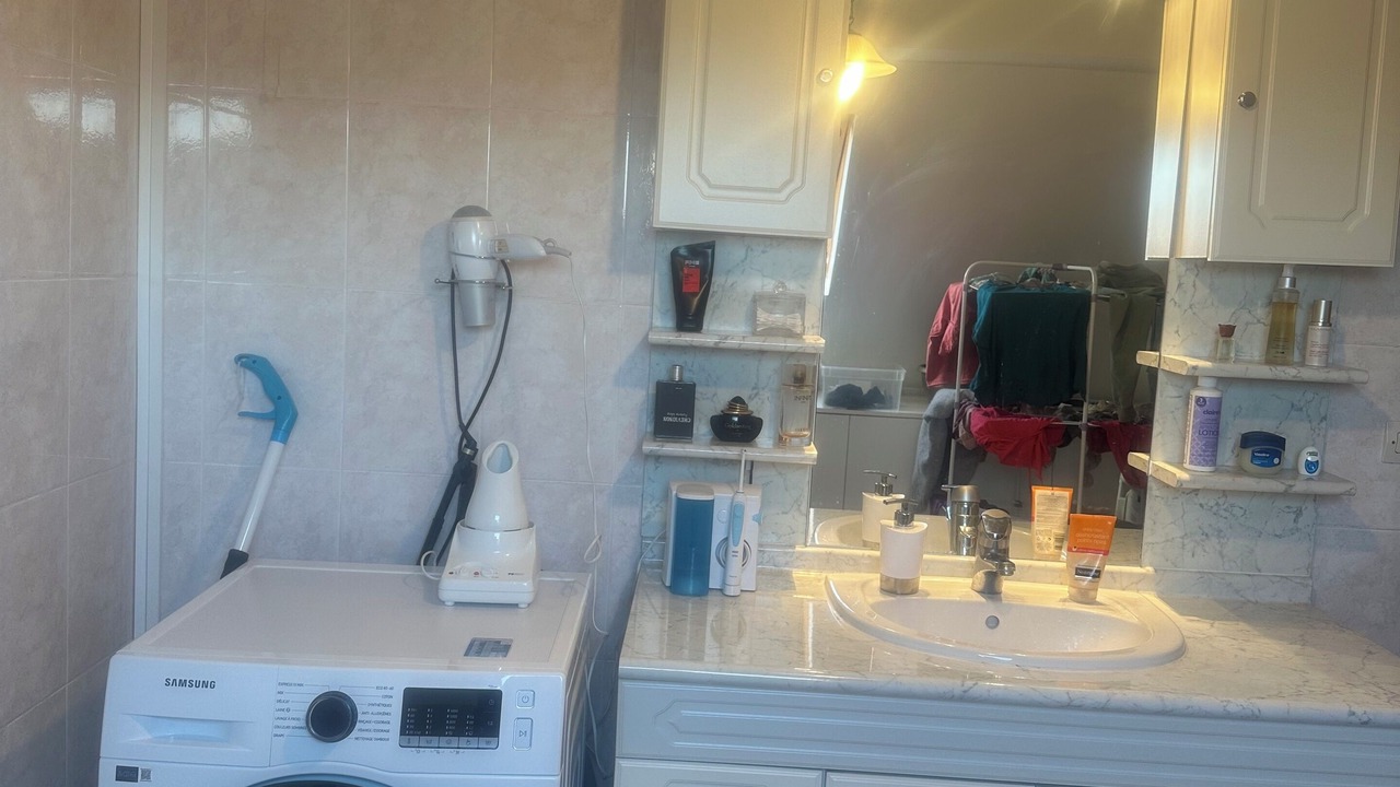 Photo of Bathroom in Bobigny