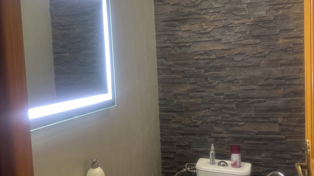 Photo of Bathroom in Bobigny