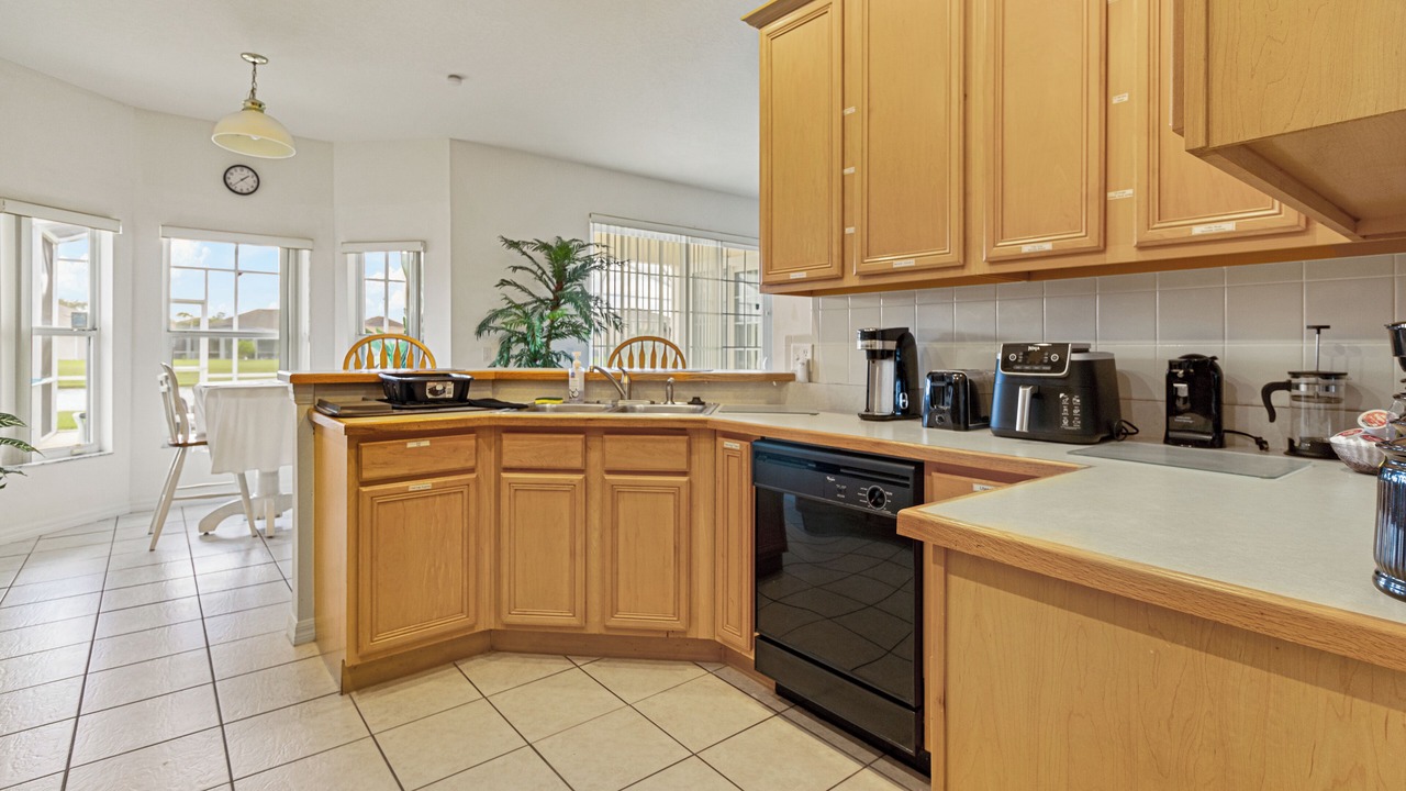 Photo of Kitchen in Crescent Lakes