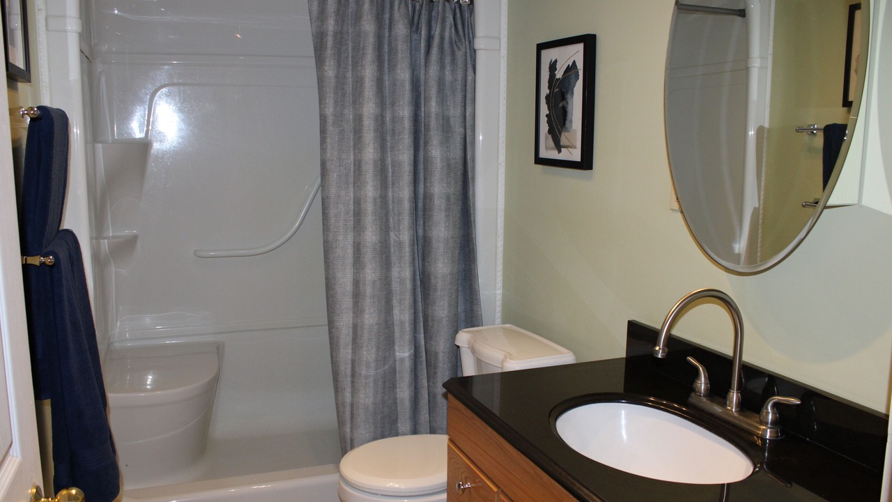 Photo of Bathroom in Sauble Beach