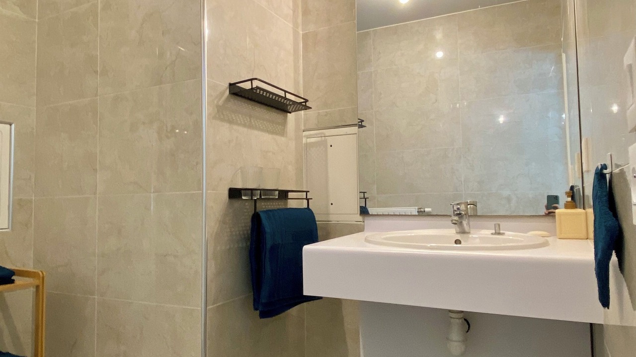 Photo of Bathroom in La Courneuve