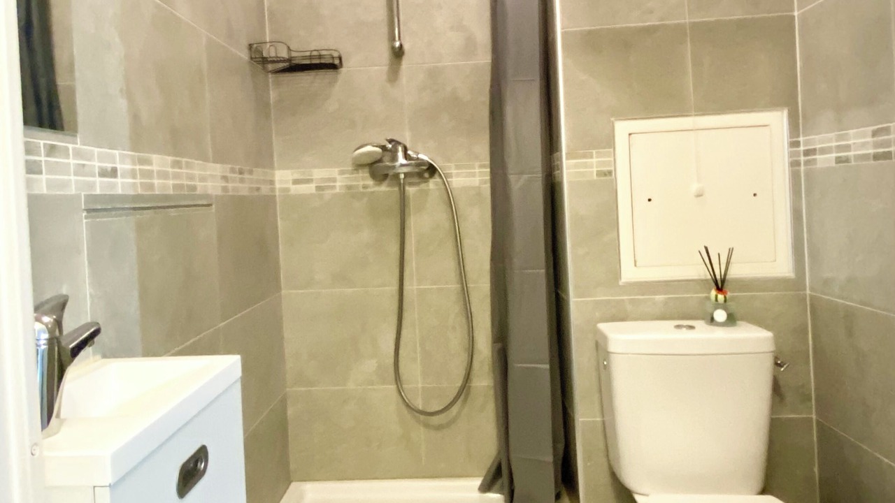 Photo of Bathroom in La Courneuve