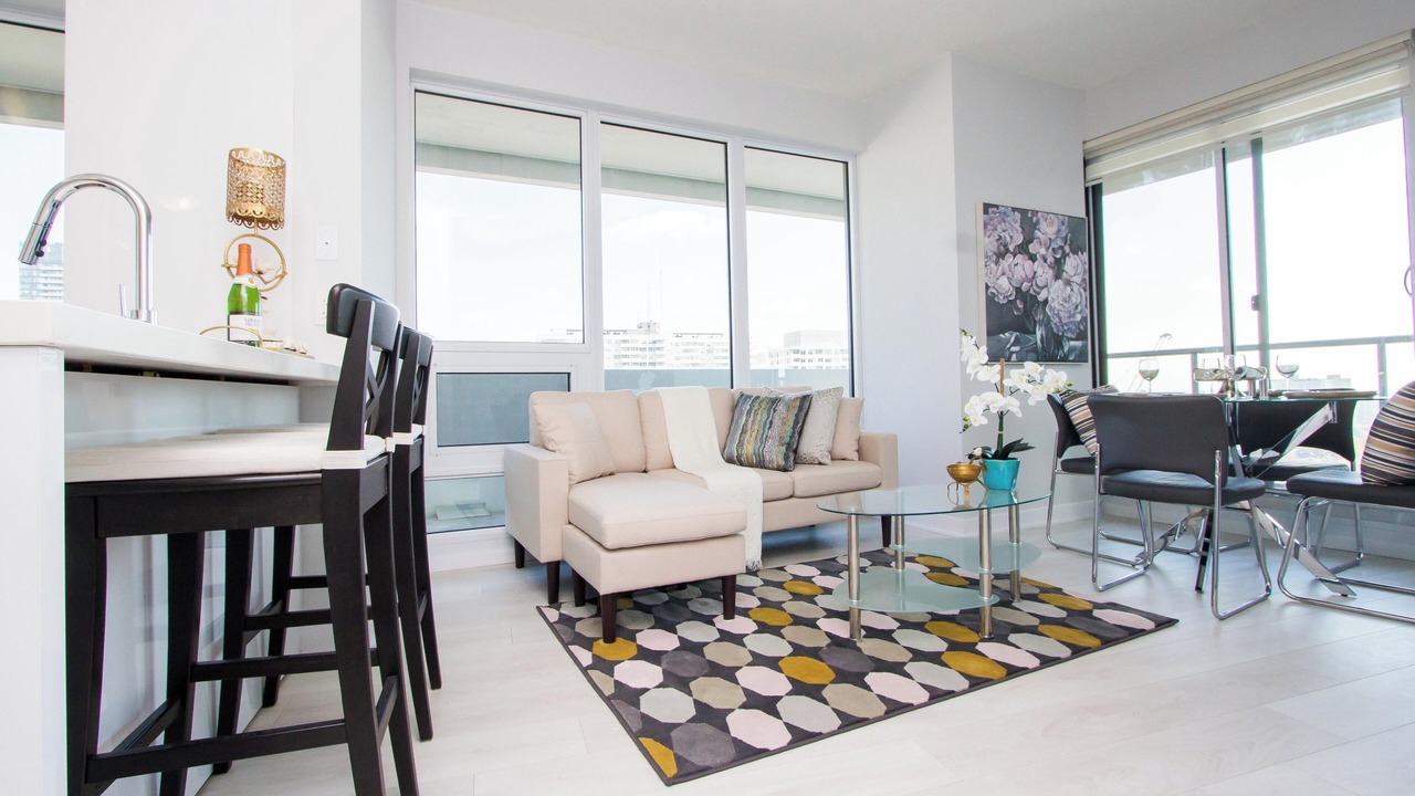 Photo of Livingroom in Mount Pleasant West