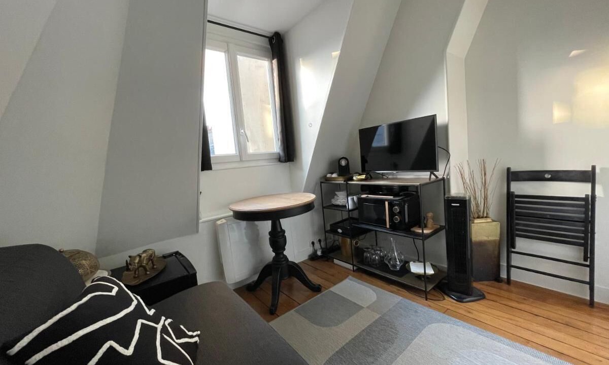 Photo of Livingroom in Quartier de la Plaine-de-Monceaux