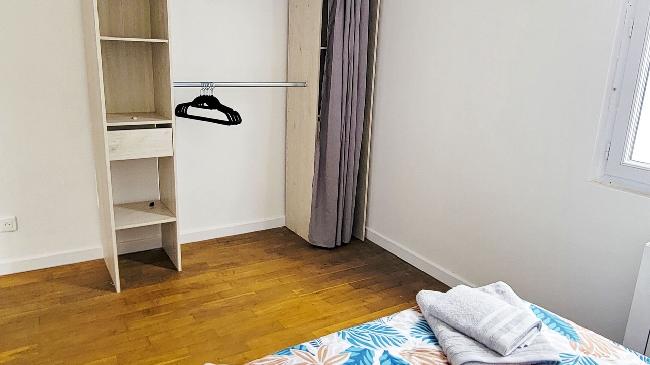 Photo of Bedroom in Aubervilliers