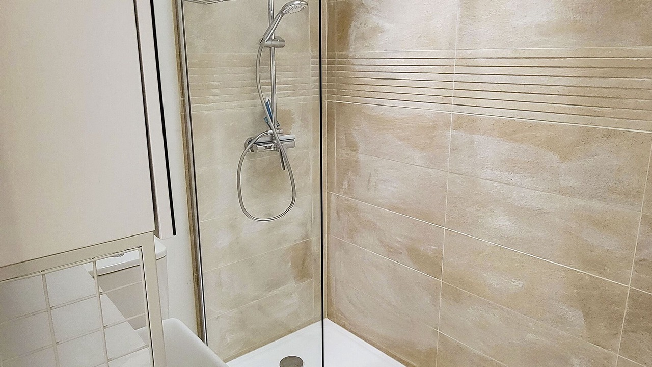Photo of Bathroom in Aubervilliers