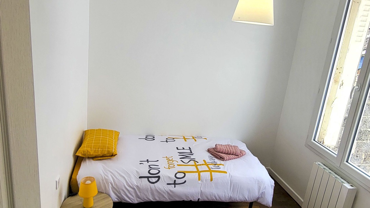 Photo of Bedroom in Aubervilliers